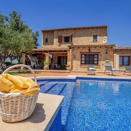 Vinyes Grau Villa *