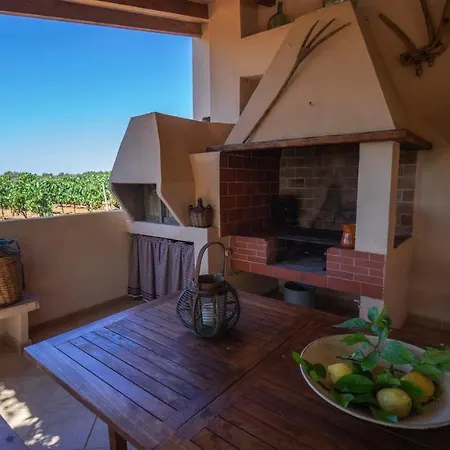 Vinyes Grau Villa